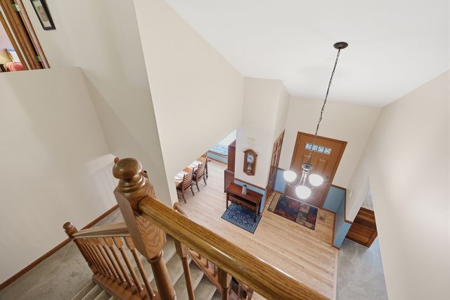 1846 Baltimore Drive, Elk Grove Village, IL 60007