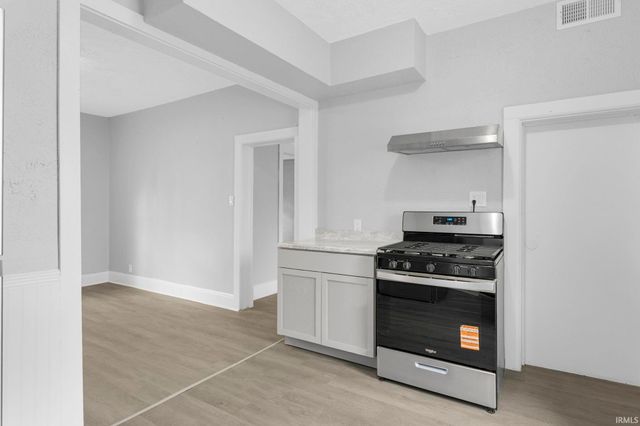 744 Blaine Avenue, South Bend, IN 46616