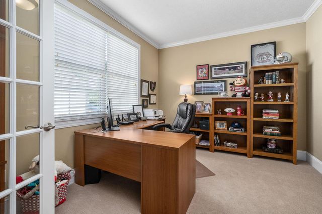 621 Canteridge Drive, Pickerington, OH 43147