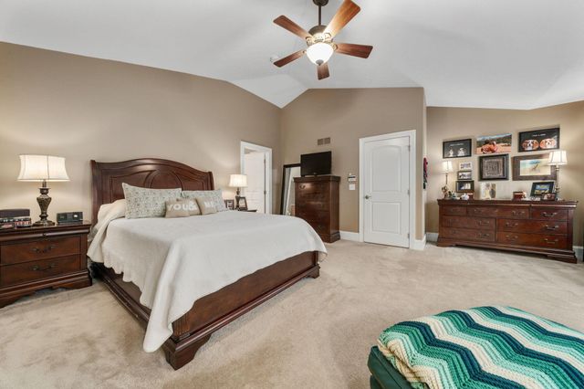 621 Canteridge Drive, Pickerington, OH 43147