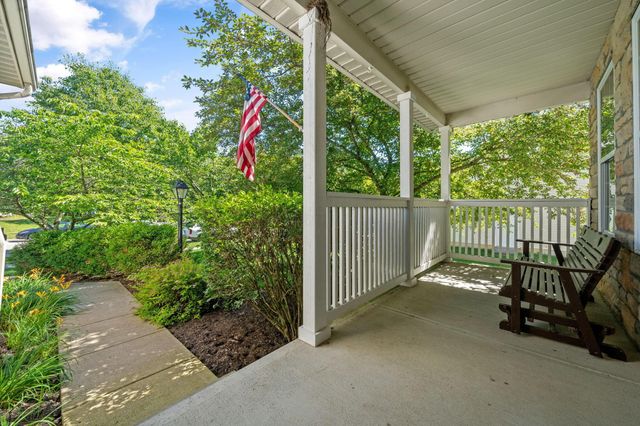 621 Canteridge Drive, Pickerington, OH 43147