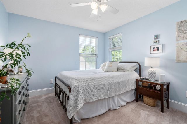 621 Canteridge Drive, Pickerington, OH 43147