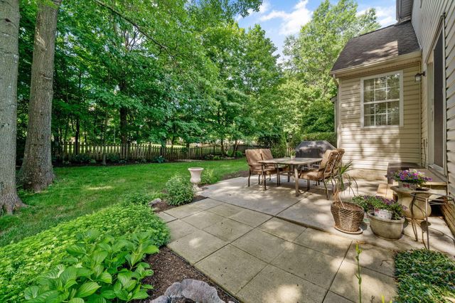 621 Canteridge Drive, Pickerington, OH 43147