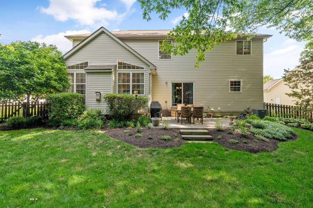 621 Canteridge Drive, Pickerington, OH 43147