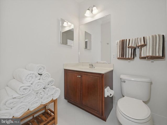 1420 OLMSTED DR, Bear, DE 19701