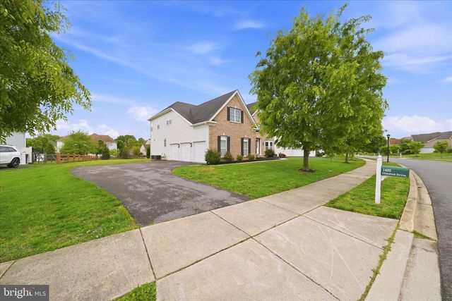 1420 OLMSTED DR, Bear, DE 19701