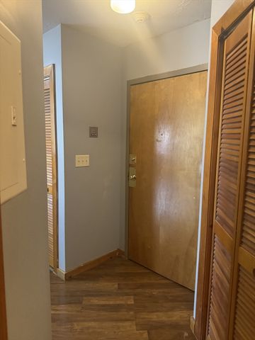 9 Montello Street, Unit 17 17, Brockton, MA 02301