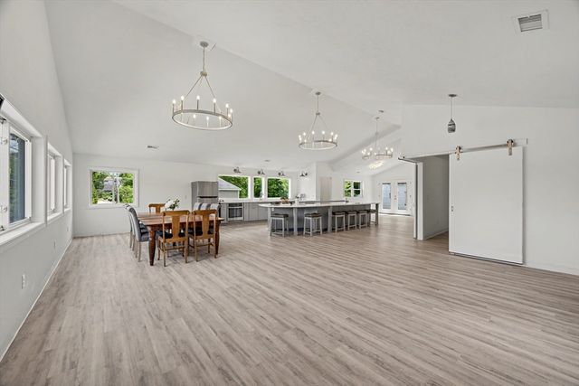 6 Wilson Ave, Spencer, MA 01562
