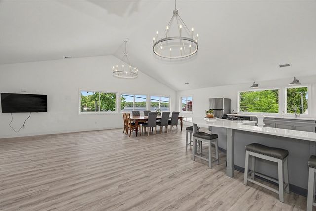 6 Wilson Ave, Spencer, MA 01562
