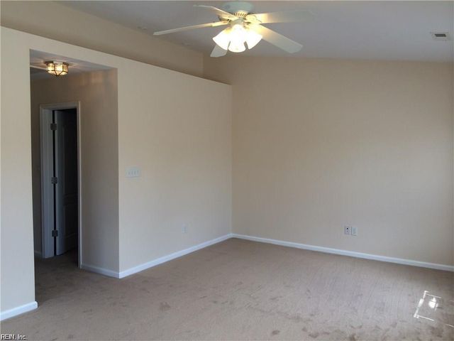 604 Teton CIR, Suffolk, VA 23435