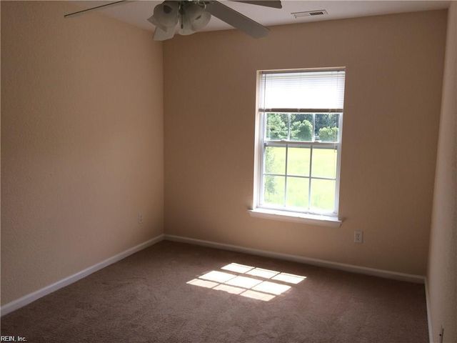 604 Teton CIR, Suffolk, VA 23435