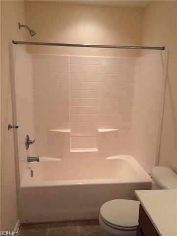 604 Teton CIR, Suffolk, VA 23435