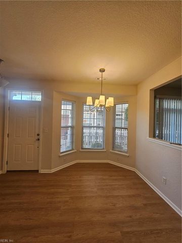 604 Teton CIR, Suffolk, VA 23435