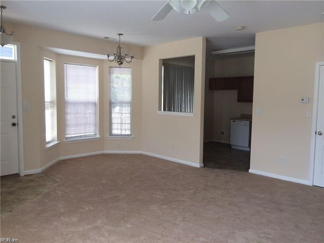 604 Teton CIR, Suffolk, VA 23435