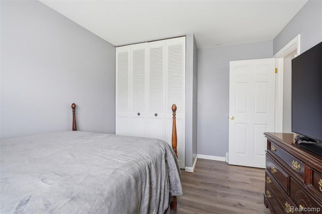 5208 Don Shenk Drive, Swartz Creek, MI 48473