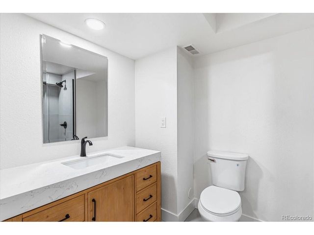 6 Manzanita, Littleton, CO 80127