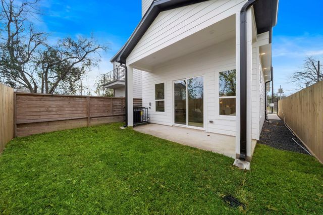 309 E 43rd Street, Houston, TX 77022