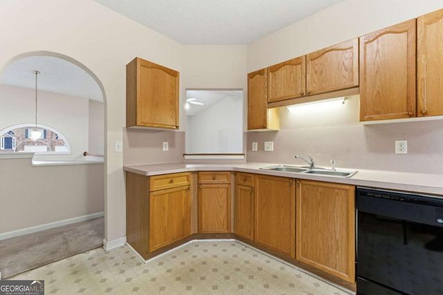 6117 Arbor Links Road, Lithonia, GA 30058