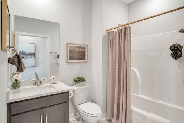 2169 Holmesburg Pvt Circle, Gallatin, TN 37066