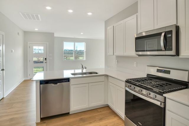 2169 Holmesburg Pvt Circle, Gallatin, TN 37066