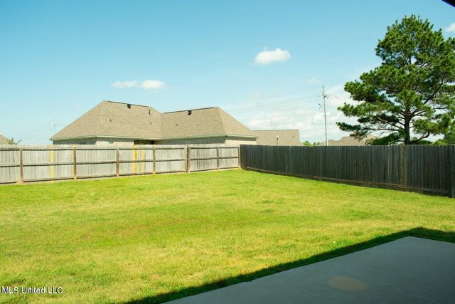 216 Buttonwood Lane, Canton, MS 39046