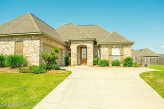 216 Buttonwood Lane, Canton, MS 39046