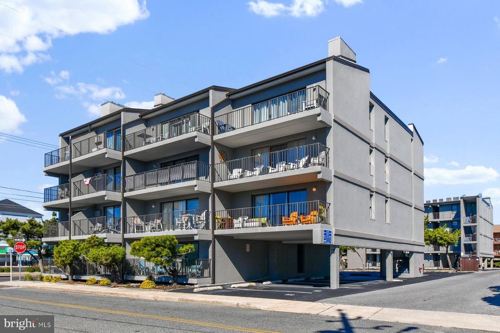 18 69TH ST #15, Ocean City, MD 21842