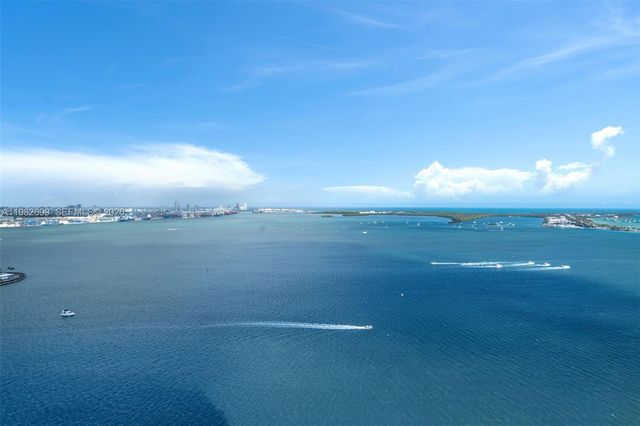 1331 Brickell Bay Dr 3703, Miami, FL 33131