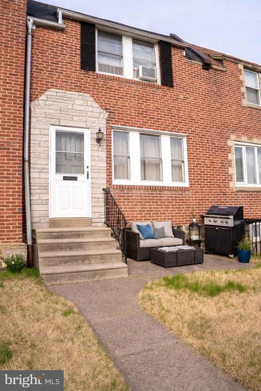 203 E HOWELL ST, Philadelphia, PA 19120