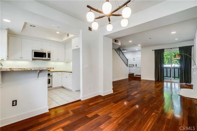 6300 Honolulu 205, La Crescenta, CA 91214