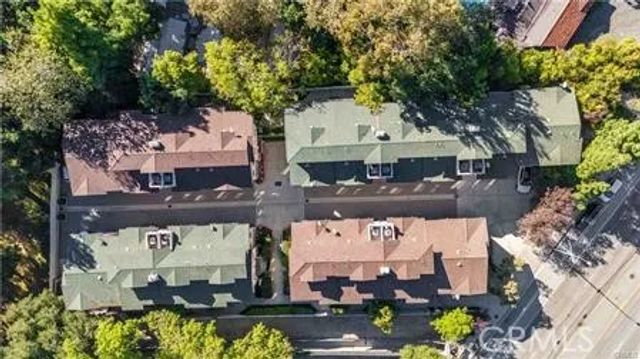 6300 Honolulu 205, La Crescenta, CA 91214