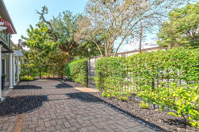 210 Emerson Street 7, Houston, TX 77006