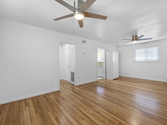 210 Emerson Street 7, Houston, TX 77006