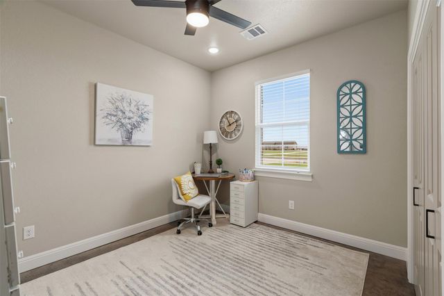 1000 Apache TRL, Rockdale, TX 76567