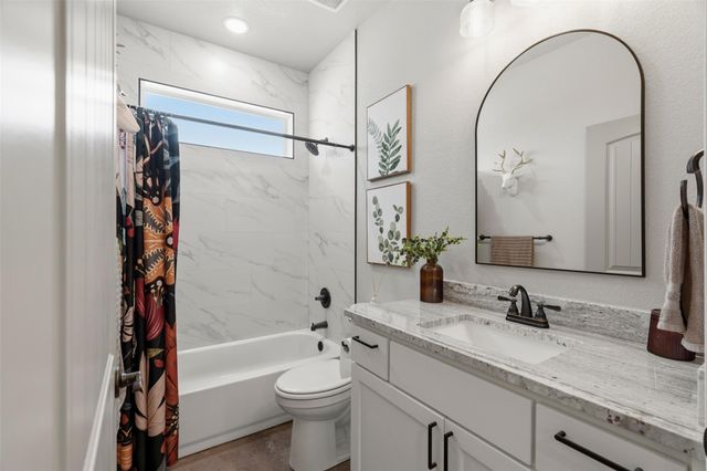 1000 Apache TRL, Rockdale, TX 76567