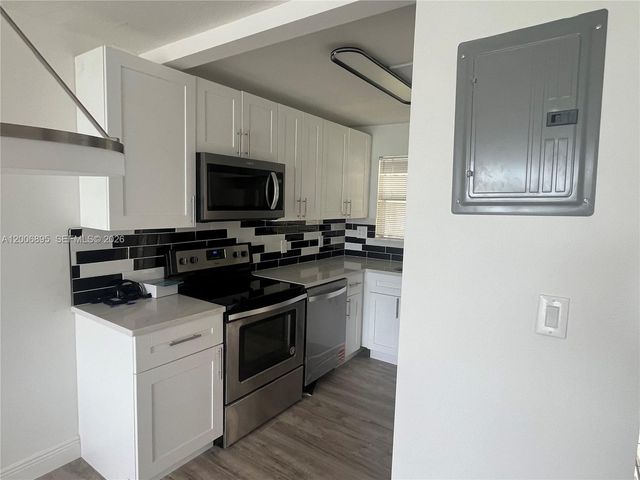 2780 N Pine Island Rd 205, Sunrise, FL 33322