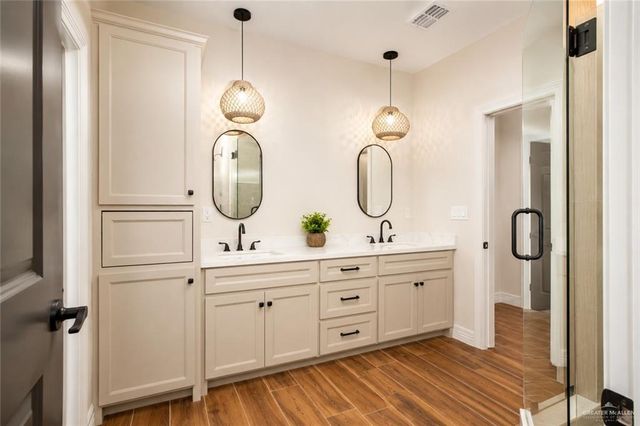 601 La Laguna Road, Mission, TX 78572