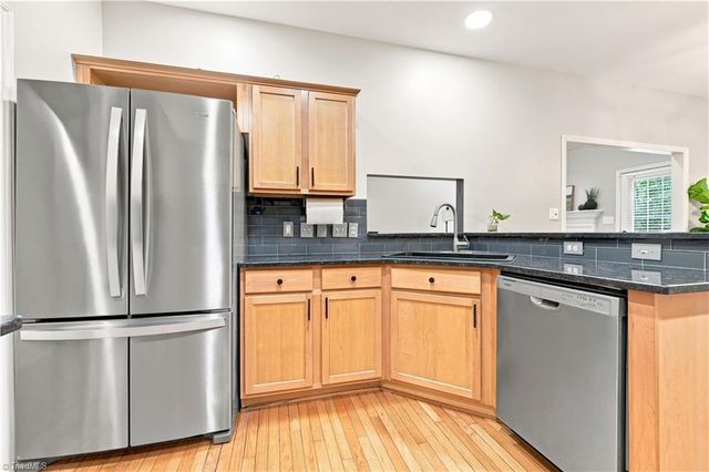 6025 Habersham Drive, Kernersville, NC 27284