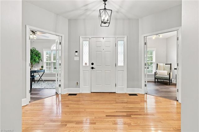 6025 Habersham Drive, Kernersville, NC 27284