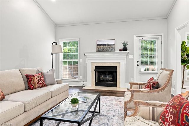 6025 Habersham Drive, Kernersville, NC 27284