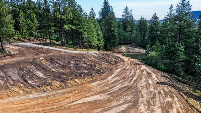 22829 E Red Feather Ln, Liberty Lake, WA 99019