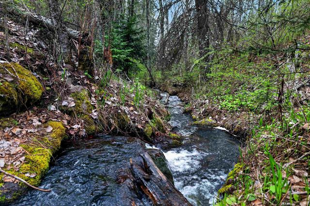 22829 E Red Feather Ln, Liberty Lake, WA 99019