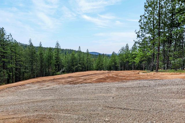 22829 E Red Feather Ln, Liberty Lake, WA 99019
