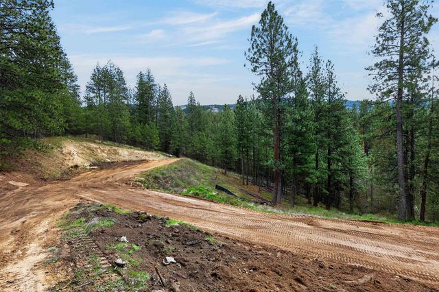 22829 E Red Feather Ln, Liberty Lake, WA 99019