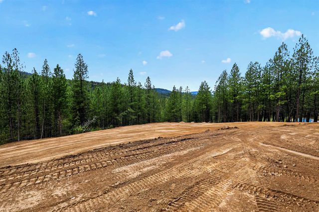 22829 E Red Feather Ln, Liberty Lake, WA 99019