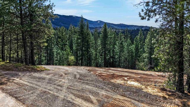 22829 E Red Feather Ln, Liberty Lake, WA 99019