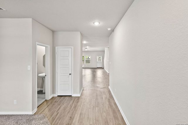 5103 Topaz Bend, San Antonio, TX 78263