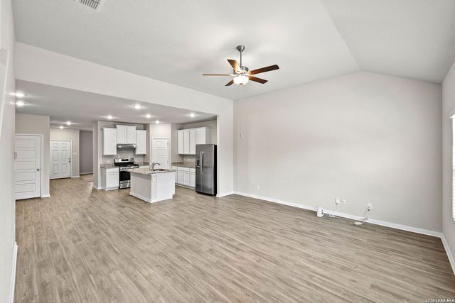 5103 Topaz Bend, San Antonio, TX 78263