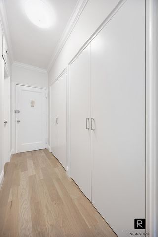 330 E 83rd St Apt 5C, New York City, NY 10028