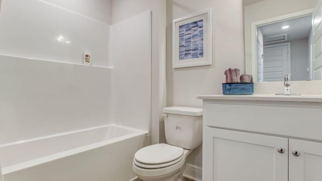 322 Callie Drive, Crestview, FL 32536